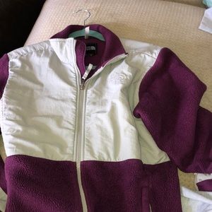 North face women’s jacket